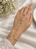 Golden Leaf Dainty Hand Harness